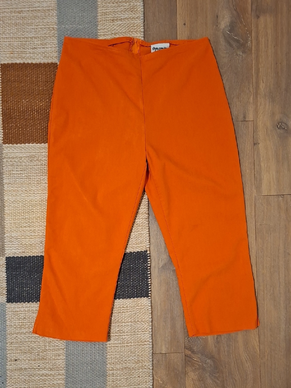 Vintage 90's/Y2K Dynamite Vibrant Orange Capris/Pedal-pushers (Size 29; M/L)